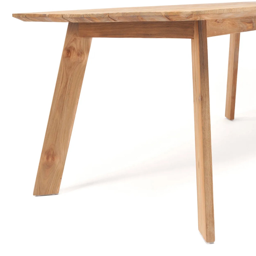 The Tutuala Dining Table - Outdoor_40
