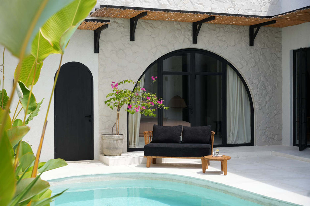 The Malawi Two Seater - Natural Black