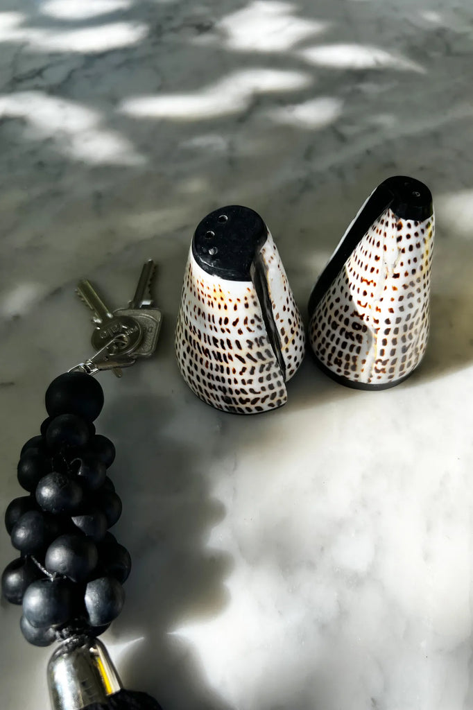The Salt & Peppa Shell - Set of 2